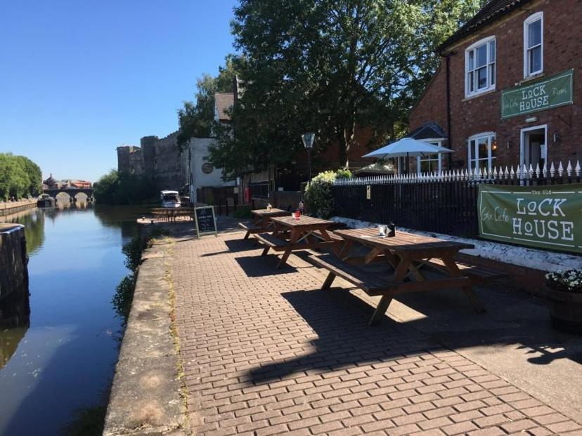 The Riverside Rooms Newark-on-Trent  Bagian luar foto
